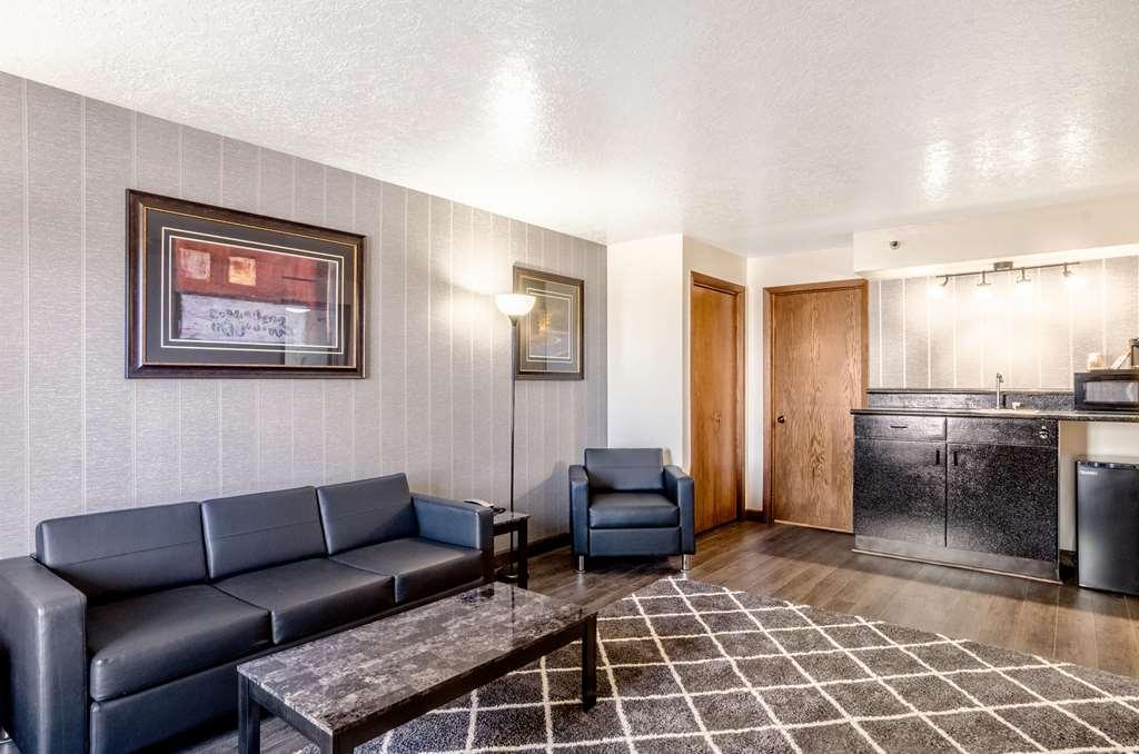 Americas Best Value Inn & Suites Ft Collins E At I-25 Fort Collins Eksteriør bilde