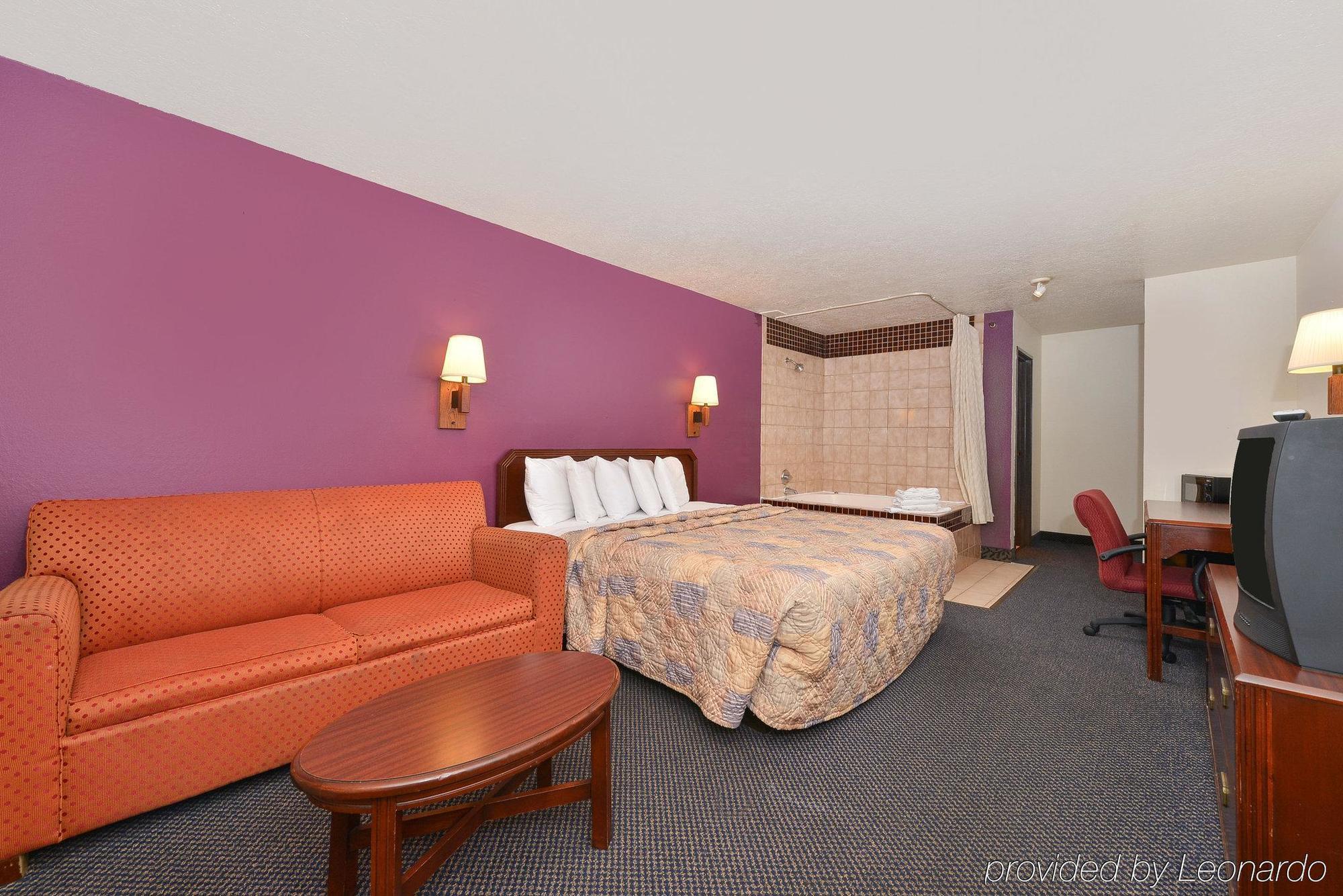 Americas Best Value Inn & Suites Ft Collins E At I-25 Fort Collins Eksteriør bilde