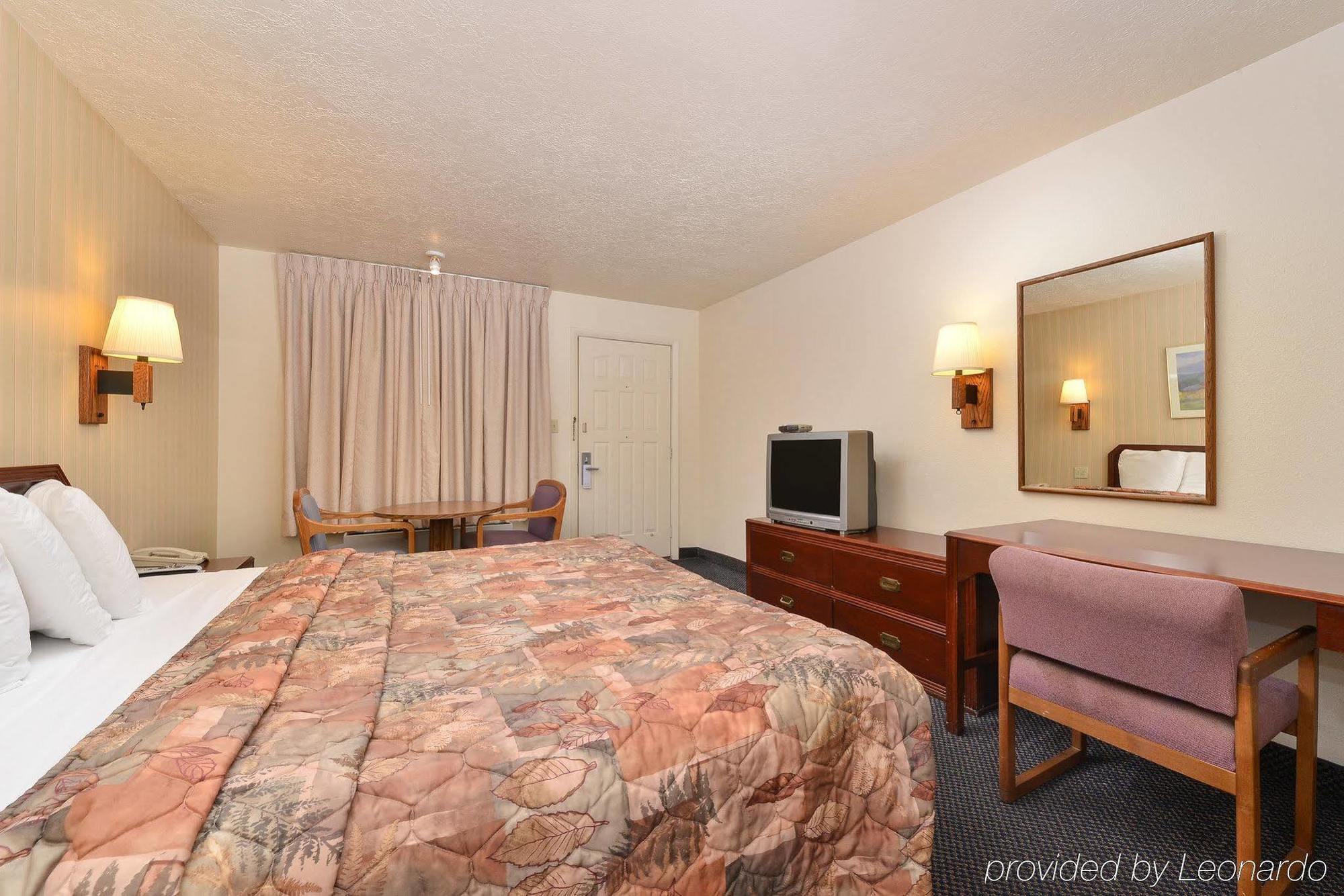 Americas Best Value Inn & Suites Ft Collins E At I-25 Fort Collins Eksteriør bilde