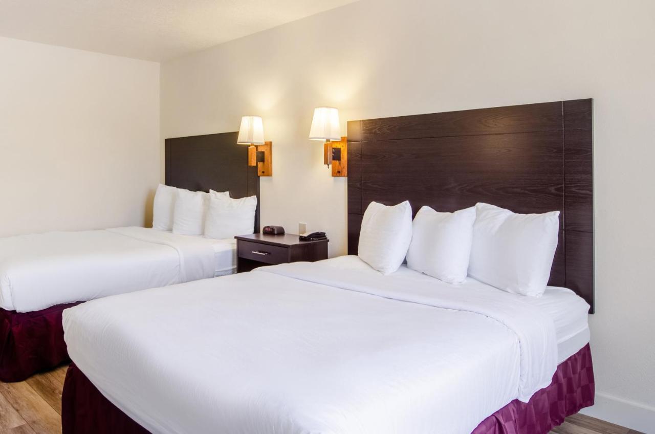 Americas Best Value Inn & Suites Ft Collins E At I-25 Fort Collins Eksteriør bilde